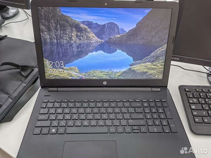 Ноутбук hp 15-be058 ur черный