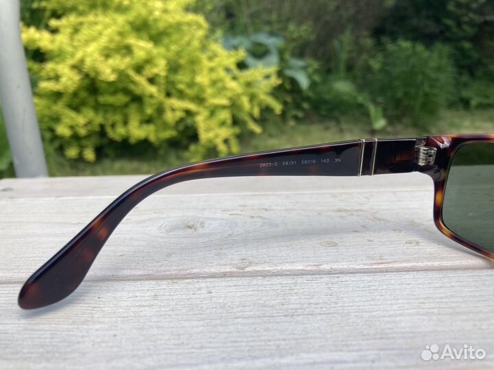 Солнцезащитные очки Persol