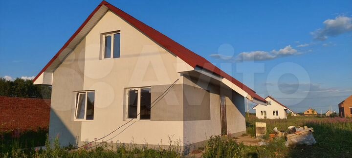 Дом 96,7 м² на участке 6 сот.