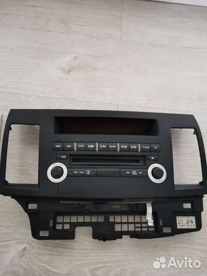 Продам штатную магнитолу, mitsubishi lancer 10