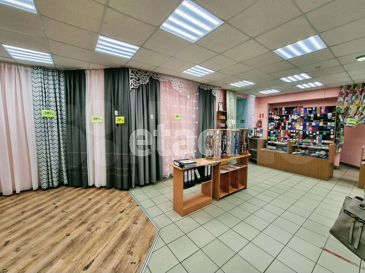 Продам торговое помещение, 222.1 м²