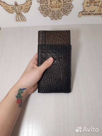 Обложка кожаная на паспорт с картами