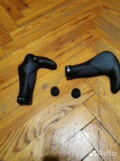 Грипсы для велосипеда