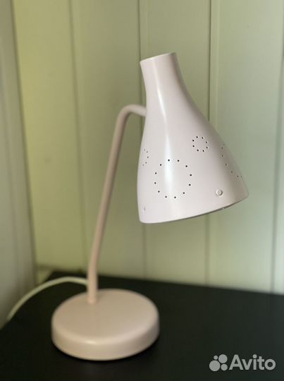 Лампа настольная
