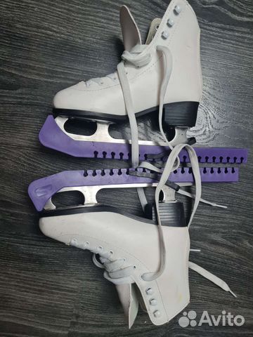 Коньки фигурные