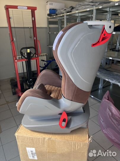 Детское автокресло Avionaut