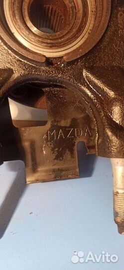 Кулак передний поворотный ступица Mazda6 gh