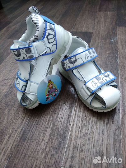 Сандали на мальчика