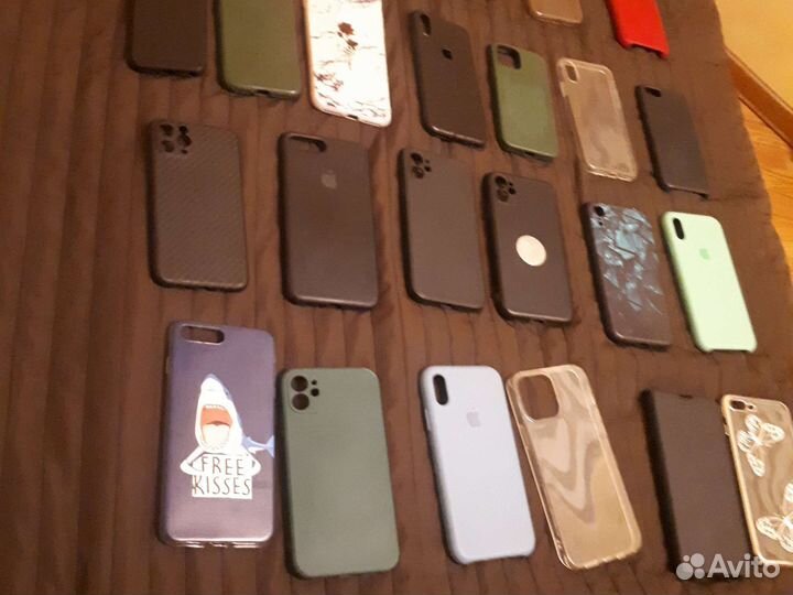 Чехлы для телефонов