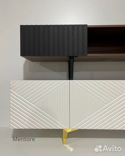 Тумба тв Bravo (на опорах или подвесная)