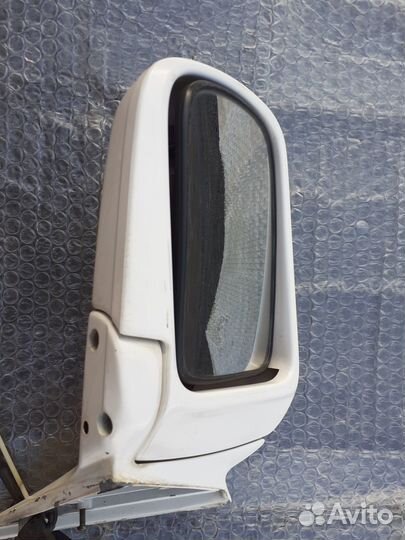 Боковое зеркало заднего вида