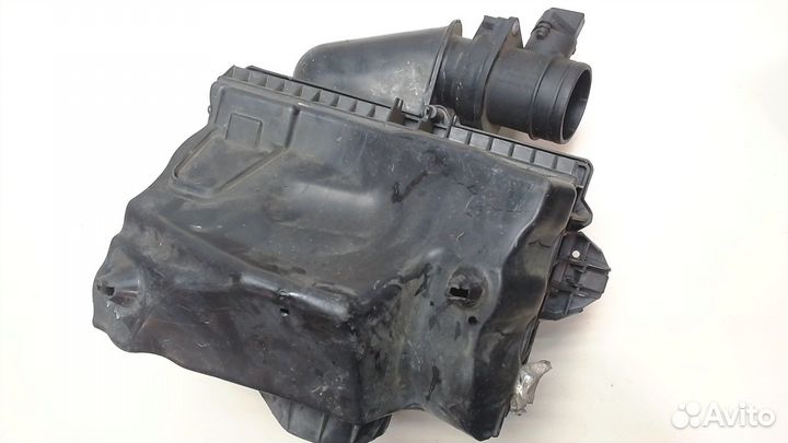 Корпус воздушного фильтра Volkswagen Sharan, 2003