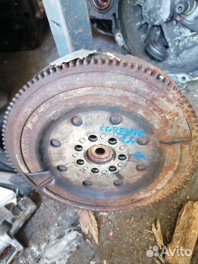 Сцепление с маховиком Kia Sorento 2 XM 2.4мкпп