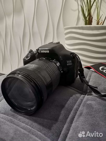 Зеркальный фотоаппарат canon 600d