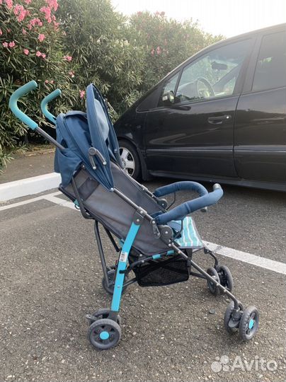 Прогулочная коляска трость