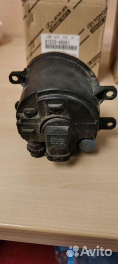 Фара противотуманная Toyota