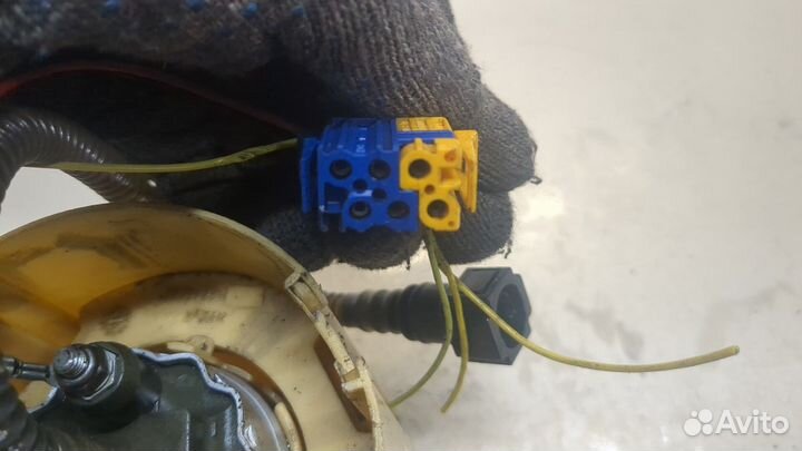 Насос топливный электрический BMW X3 E83, 2006