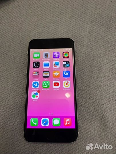 iPhone SE (2020), 64 ГБ