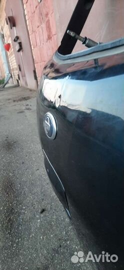 Крышка багажника nissan tiida