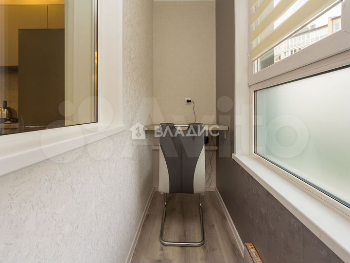 2-к. квартира, 64,2 м², 1/9 эт.