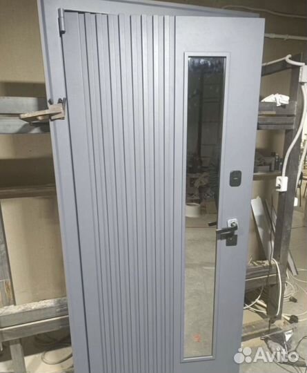 Дверь входная