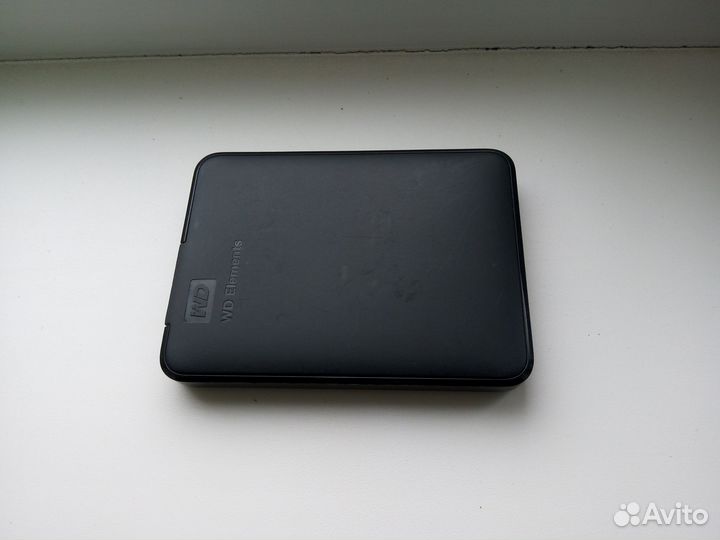 Внешний диск HDD WD Elements Portable 1 Tb