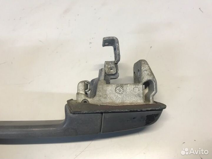 Ручка двери наружная задняя правая Volvo 850 седан