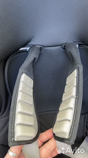 Автомобильное кресло britax romer