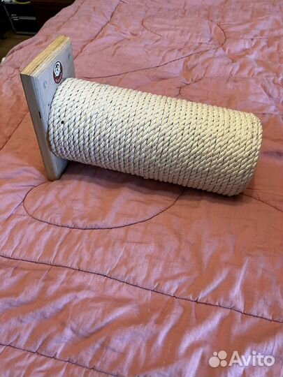 Полочки и когтеточка для кошек Мыбобры