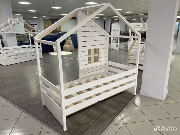 Детская кровать Домик