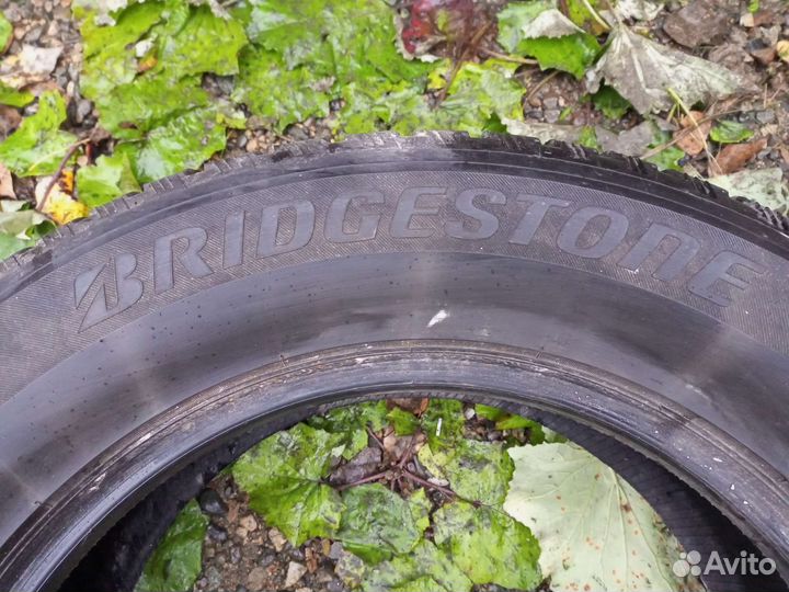 Bridgestone Blizzak Ice 265/60 R18 200T