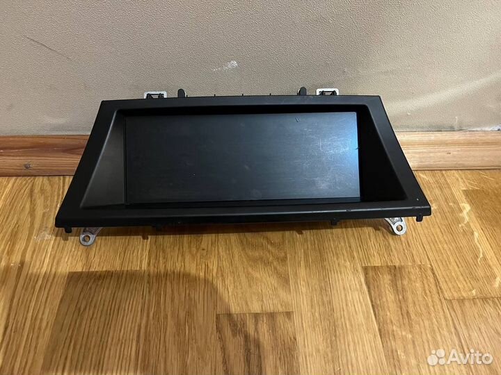 Экран BMW E70 CID 8.8