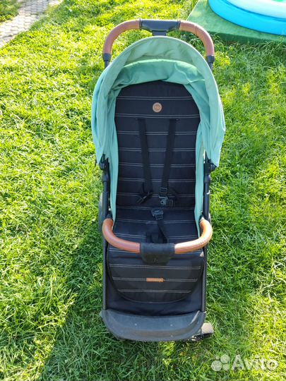 Коляска прогулочная