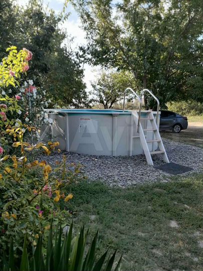 Дом 20 м² на участке 8 сот.