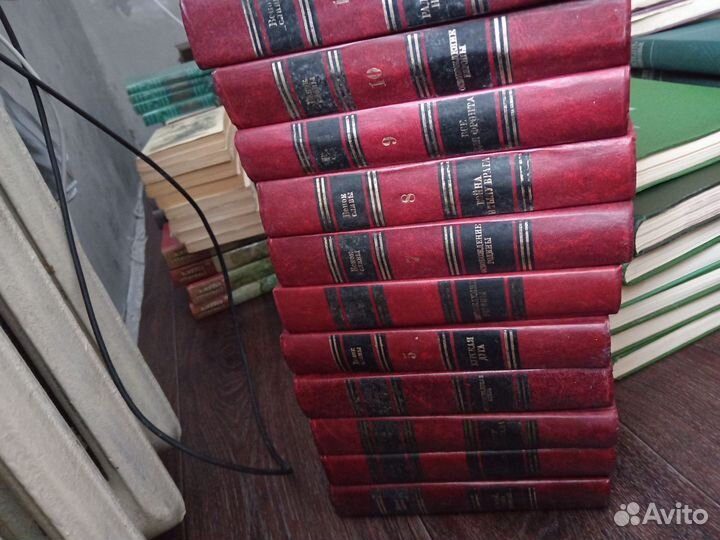 Продам книги