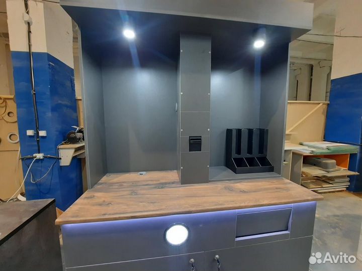 Кофейная стойка самообслуживания