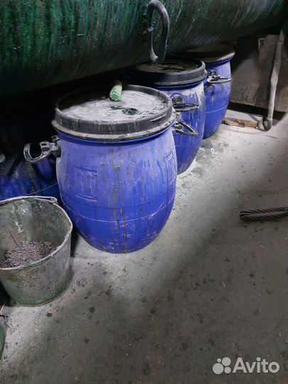Канистры,ведра,бочки