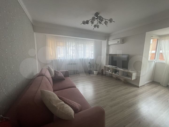 2-к. квартира, 55 м², 4/4 эт.