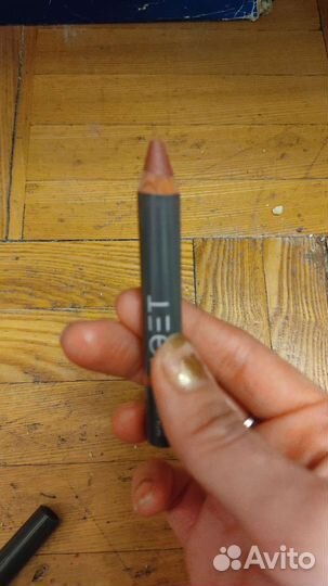 Сатиновая помада Foet Satin Lipstick «Красивый кор