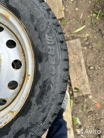 Hankook Winter I'Pike RS2 W429 175/65 R14