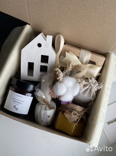 Подарочный набор с подсвечником «Домик»
