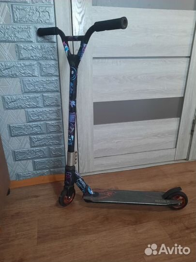 Трюковой самокат