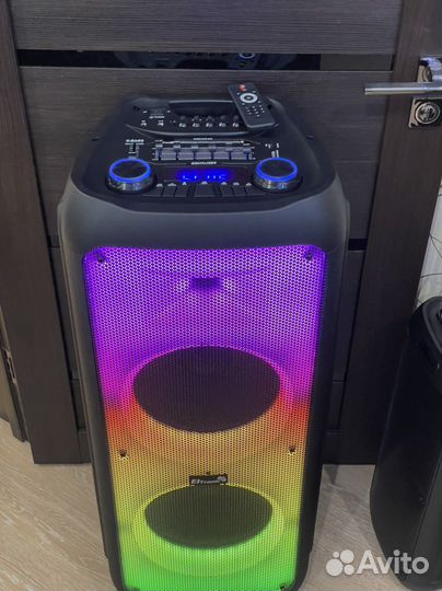 Колонка 1500w цифровые микрофоны