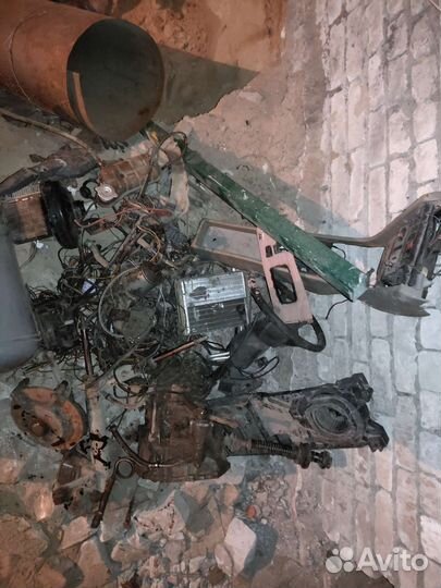 Запчасти мерседес Mercedes 124 2,0-2,3л