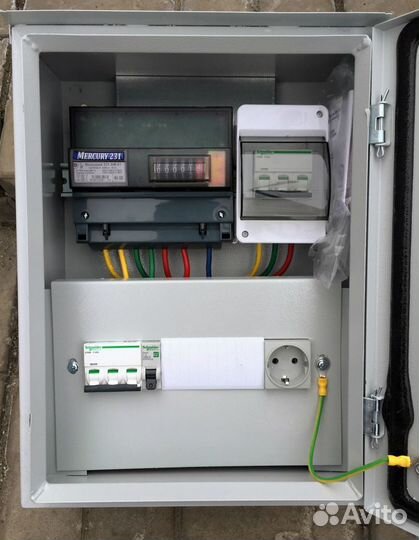 Электромонтажник