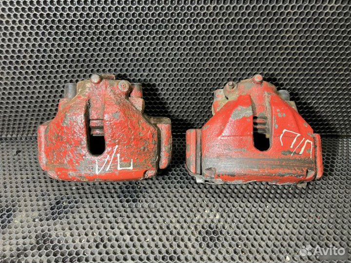 Суппорта передняя Opel Vectra B 1999-2002