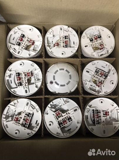 Потолочный датчик дыма