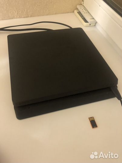 9.00 Sony playstation 4 slim 2,5tb