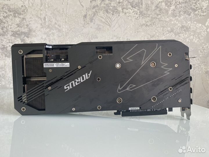 Видеокарта AMD Radeon RX 6800 XT