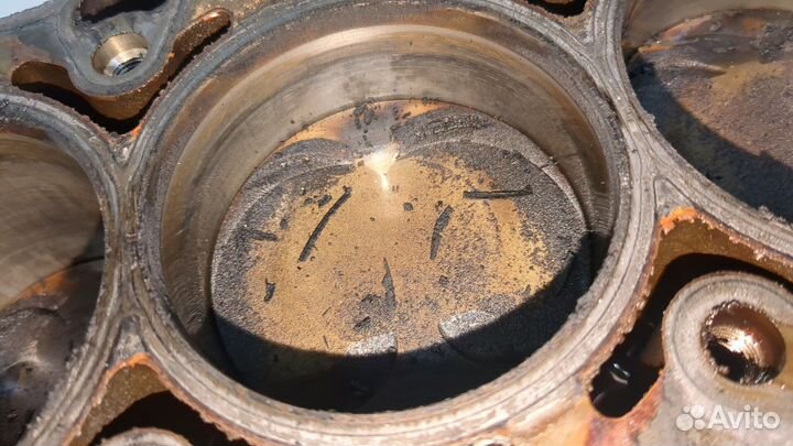 Блок цилиндров Opel Astra H, 2009